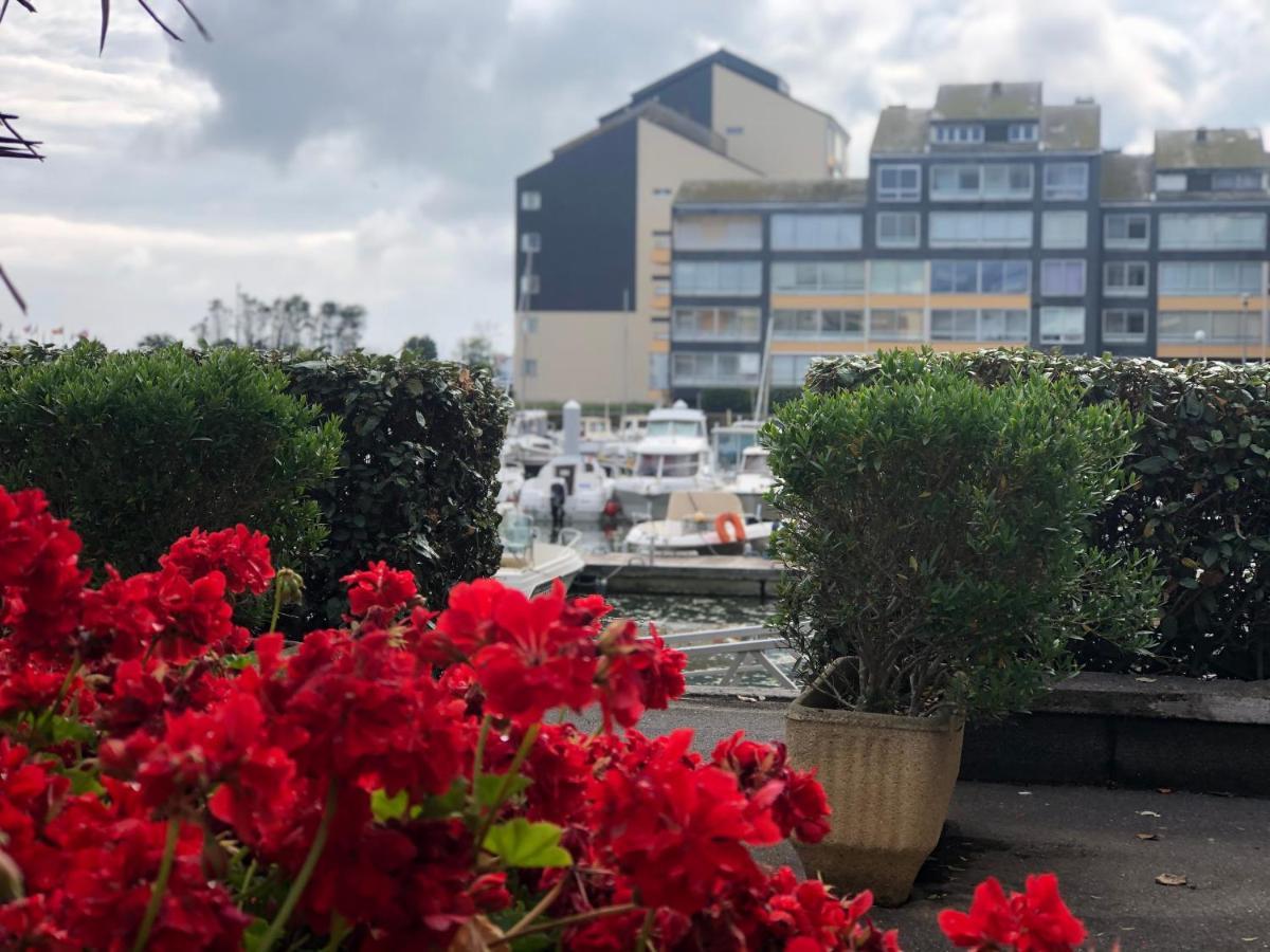 דירות Bleu Sale - F2 Courseulles Avec Balcon מראה חיצוני תמונה